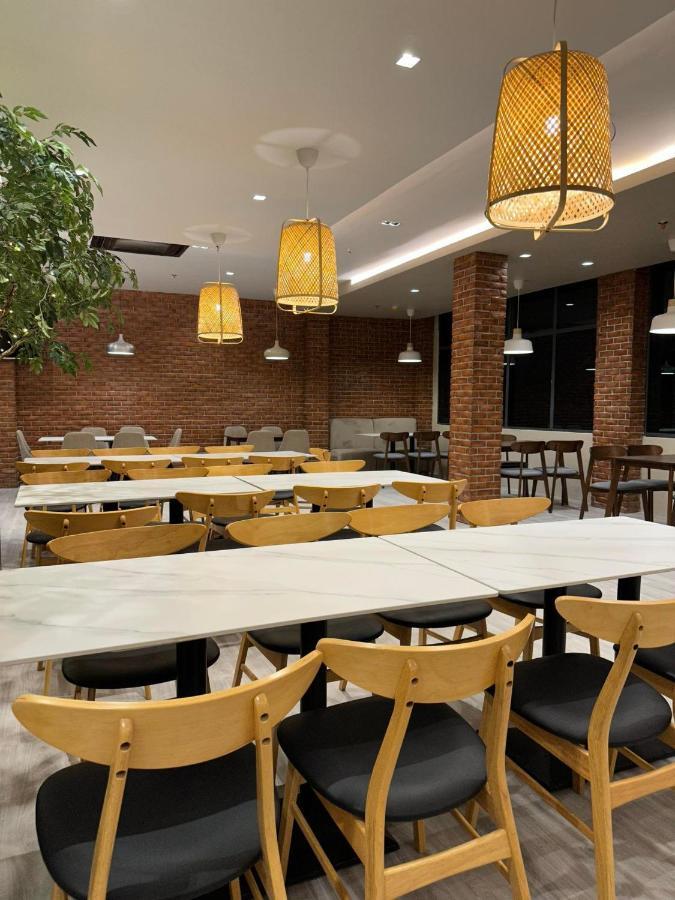 West Prime Hotel 칼바요그 외부 사진