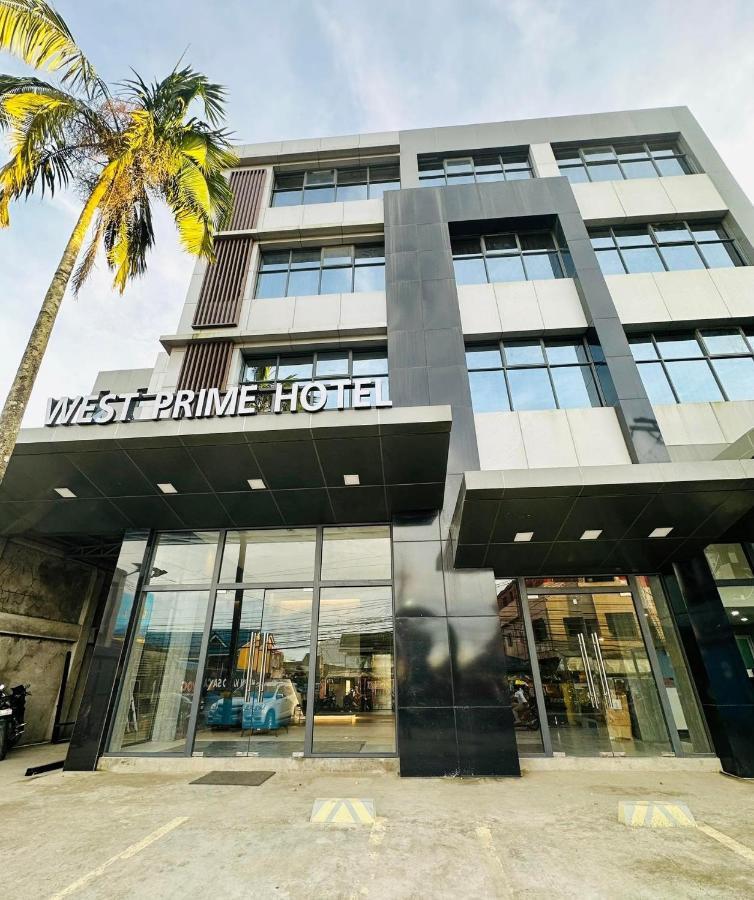 West Prime Hotel 칼바요그 외부 사진